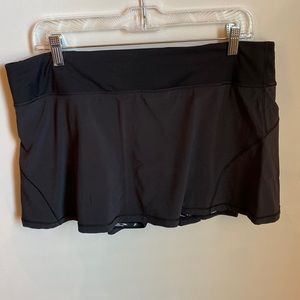Lululemon run tennis pleated skirt shorts sz 12